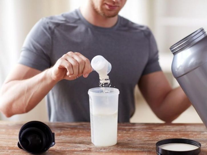 How To Start Introducing Protein Shakes Into Your Diet